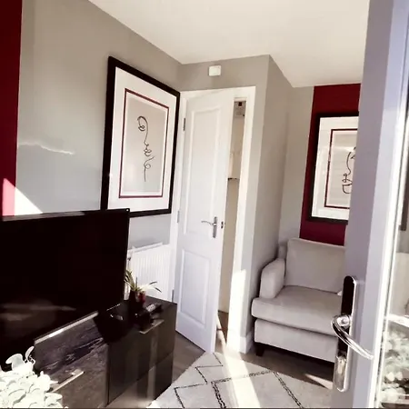 Luxury Business With Patio By Ah! Living - Centre * Birmingham